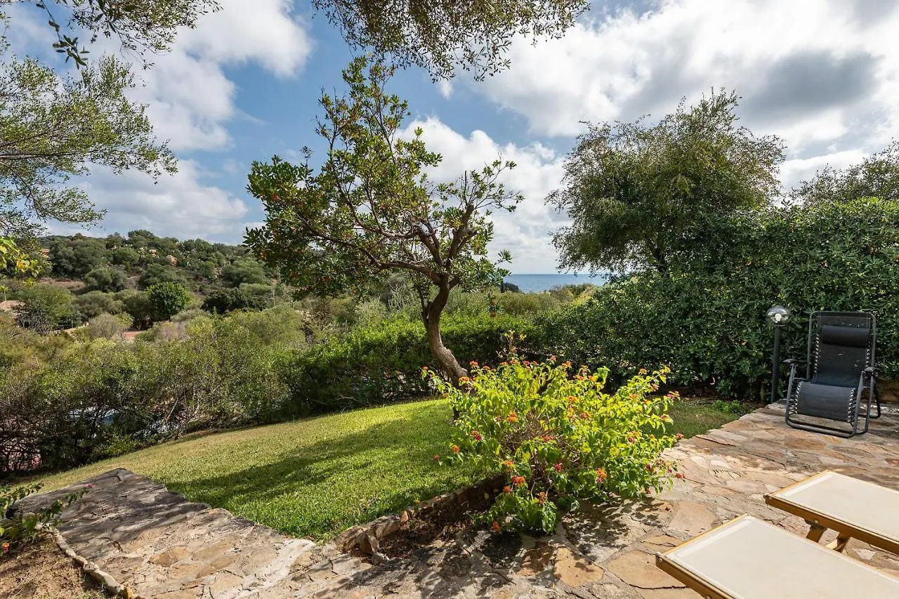 Domus Carlotta Apartment With Sea View Villasimius Is Traias Italien